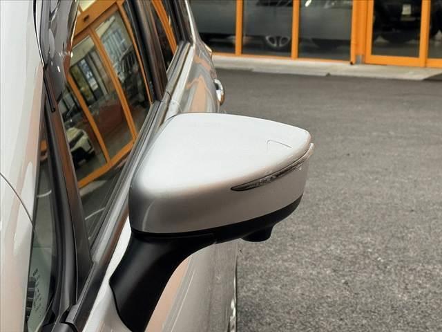 ノート e-パワー B 禁煙車 車検整備付 後期 アラビュー インテリジェントRミラー エマブレ フロントバックソナー Aライト オーディオ プライバシーガラス Rワイパー シートリフター バニティミラー 電格ミラー(34枚目)