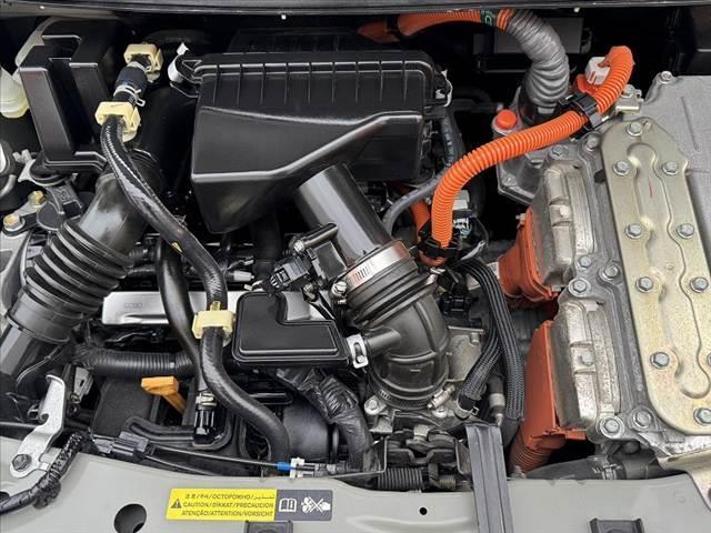 ノート e-パワー B 禁煙車 車検整備付 後期 アラビュー インテリジェントRミラー エマブレ フロントバックソナー Aライト オーディオ プライバシーガラス Rワイパー シートリフター バニティミラー 電格ミラー(48枚目)