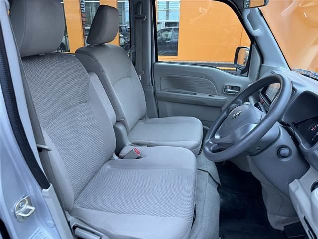 エブリイワゴン 　禁煙車　車検整備付　中期　セーフティサポート　パワスラ　Ｒパーキングセンサー　プッシュスタート　ナビ　Ｂカメラ　フルセグ　ＥＴＣ　ステリモ　ＢＴ　リアスポイラー　ＨＩＤヘッド　フォグ（16枚目）