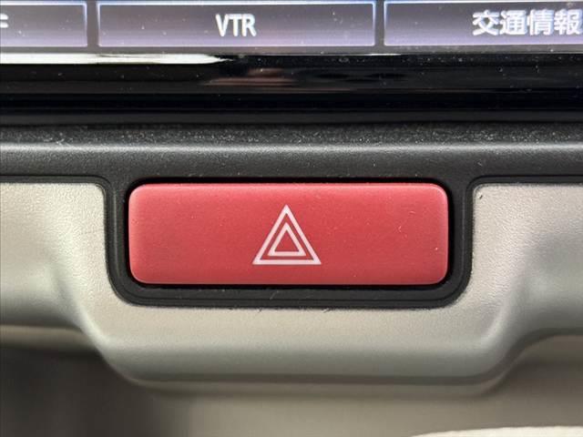 エブリイワゴン 　禁煙車　車検整備付　中期　セーフティサポート　パワスラ　Ｒパーキングセンサー　プッシュスタート　ナビ　Ｂカメラ　フルセグ　ＥＴＣ　ステリモ　ＢＴ　リアスポイラー　ＨＩＤヘッド　フォグ（28枚目）