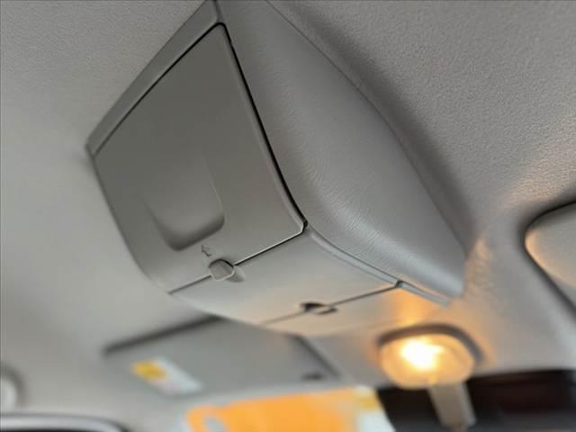 エブリイワゴン 　禁煙車　車検整備付　中期　セーフティサポート　パワスラ　Ｒパーキングセンサー　プッシュスタート　ナビ　Ｂカメラ　フルセグ　ＥＴＣ　ステリモ　ＢＴ　リアスポイラー　ＨＩＤヘッド　フォグ（30枚目）