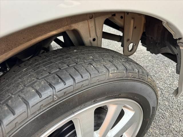 エブリイワゴン 　禁煙車　車検整備付　中期　セーフティサポート　パワスラ　Ｒパーキングセンサー　プッシュスタート　ナビ　Ｂカメラ　フルセグ　ＥＴＣ　ステリモ　ＢＴ　リアスポイラー　ＨＩＤヘッド　フォグ（42枚目）