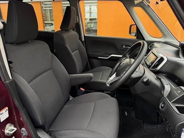 ソリオ ハイブリッドＭＸ　禁煙車　車検整備付　後期　セーフティサポート　電スラ　ナビ　Ｂカメラ　レーダークルーズコントロール　Ａストップ　ＥＴＣ　ドラレコ　シートヒーター　ステアリングスイッチ　ＳＲＳエアバッグ　アームレスト（16枚目）