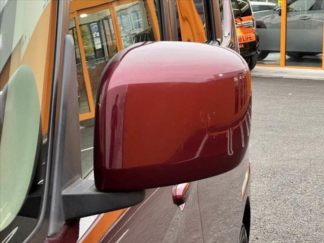 ソリオ ハイブリッドＭＸ　禁煙車　車検整備付　後期　セーフティサポート　電スラ　ナビ　Ｂカメラ　レーダークルーズコントロール　Ａストップ　ＥＴＣ　ドラレコ　シートヒーター　ステアリングスイッチ　ＳＲＳエアバッグ　アームレスト（33枚目）