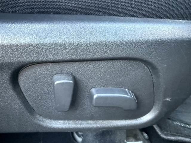 フォレスター 2.0i-L アイサイト 禁煙車 車検整備付 後期 アイサイト Pシート Pスタート ナビ Bカメラ ワンセグ スマートキー Pシート レーンキープ ACC 横滑り防止 パドルシフト Aストップ LED シートヒーター(22枚目)