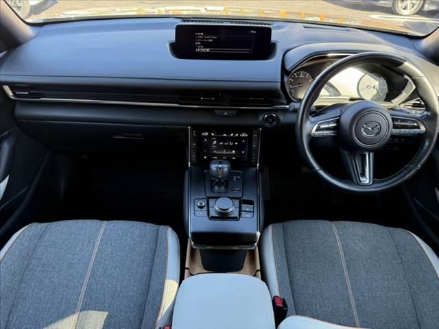 ＭＸ－３０ モダンコンフィデンス　禁煙車　車検整備付　セーフティＰＫＧ　８．８インチナビ　Ｂカメラ　ＢＴ　フルセグ　スマートキー　ＢＳＭ　Ａハイビーム　ＬＥＤ　シートヒーター　メモリーシート　ＥＴＣ　前後ドラレコ　純１８インチＡＷ（2枚目）
