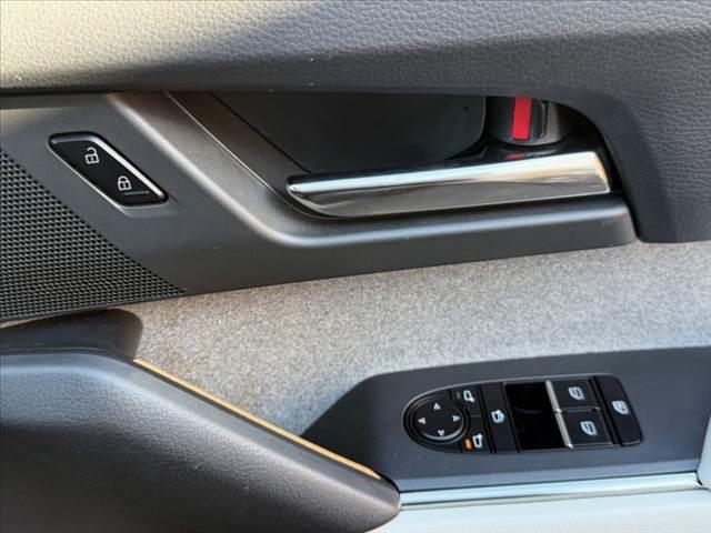 ＭＸ－３０ モダンコンフィデンス　禁煙車　車検整備付　セーフティＰＫＧ　８．８インチナビ　Ｂカメラ　ＢＴ　フルセグ　スマートキー　ＢＳＭ　Ａハイビーム　ＬＥＤ　シートヒーター　メモリーシート　ＥＴＣ　前後ドラレコ　純１８インチＡＷ（25枚目）