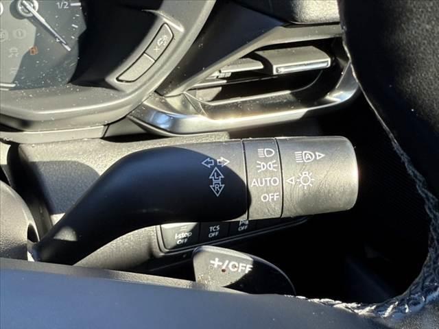 ＭＸ－３０ モダンコンフィデンス　禁煙車　車検整備付　セーフティＰＫＧ　８．８インチナビ　Ｂカメラ　ＢＴ　フルセグ　スマートキー　ＢＳＭ　Ａハイビーム　ＬＥＤ　シートヒーター　メモリーシート　ＥＴＣ　前後ドラレコ　純１８インチＡＷ（27枚目）