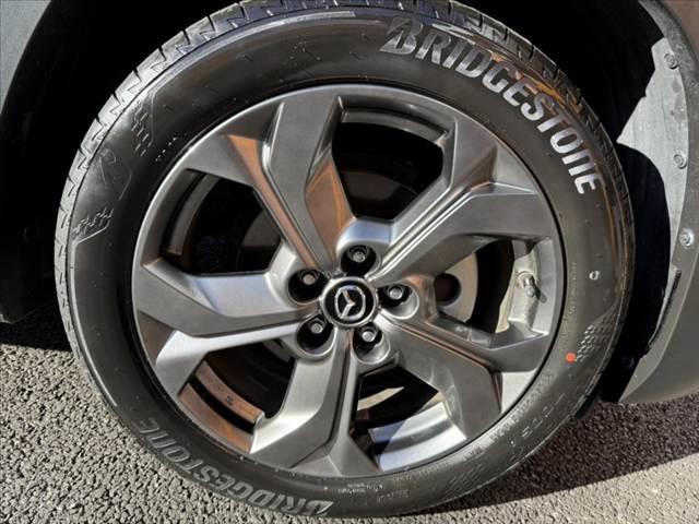 ＭＸ－３０ モダンコンフィデンス　禁煙車　車検整備付　セーフティＰＫＧ　８．８インチナビ　Ｂカメラ　ＢＴ　フルセグ　スマートキー　ＢＳＭ　Ａハイビーム　ＬＥＤ　シートヒーター　メモリーシート　ＥＴＣ　前後ドラレコ　純１８インチＡＷ（41枚目）