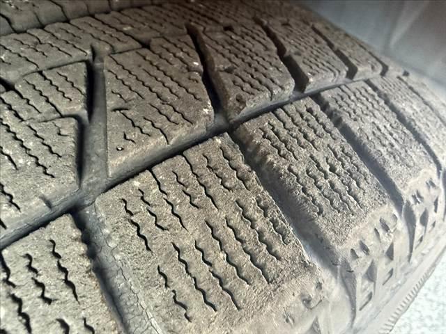 ヴォクシー ＺＳ　煌　禁煙車　セーフティセンスＣ　９インチナビ　フルセグ　Ｂカメラ　両電スラ　ＬＥＤヘッド　Ａライト　スマートキー　チルトステ　シートリフター　アームレスト　１６インチＡＷ　革巻ステ　ＷＳＲＳエアバッグ（40枚目）