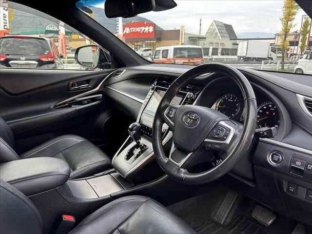 ハリアー プログレス　メタル　アンド　レザーパッケージ　禁煙車　後期　４ＷＤ　ＪＢＬ　メーカーナビ　セーフティセンスＰ　パノラミックビューモニター　フルセグ　ナッパ革シート　ＬＥＤヘッド　オートライト　パワーバックドア　快適温熱シート（16枚目）