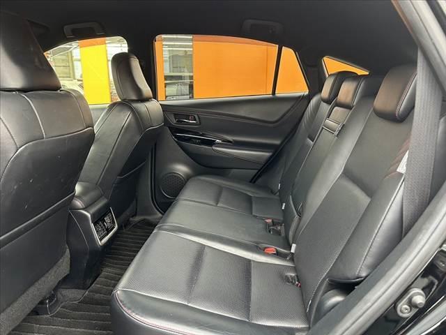 ハリアー プログレス　メタル　アンド　レザーパッケージ　禁煙車　後期　４ＷＤ　ＪＢＬ　メーカーナビ　セーフティセンスＰ　パノラミックビューモニター　フルセグ　ナッパ革シート　ＬＥＤヘッド　オートライト　パワーバックドア　快適温熱シート（18枚目）