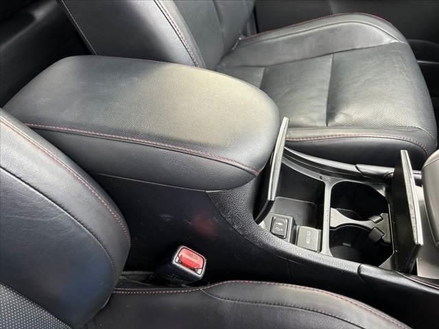 ハリアー プログレス　メタル　アンド　レザーパッケージ　禁煙車　後期　４ＷＤ　ＪＢＬ　メーカーナビ　セーフティセンスＰ　パノラミックビューモニター　フルセグ　ナッパ革シート　ＬＥＤヘッド　オートライト　パワーバックドア　快適温熱シート（29枚目）