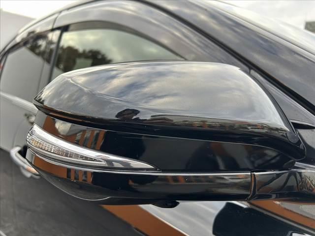 ハリアー プログレス　メタル　アンド　レザーパッケージ　禁煙車　後期　４ＷＤ　ＪＢＬ　メーカーナビ　セーフティセンスＰ　パノラミックビューモニター　フルセグ　ナッパ革シート　ＬＥＤヘッド　オートライト　パワーバックドア　快適温熱シート（31枚目）