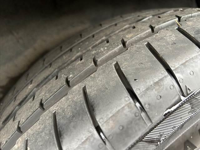 ハリアー プログレス　メタル　アンド　レザーパッケージ　禁煙車　後期　４ＷＤ　ＪＢＬ　メーカーナビ　セーフティセンスＰ　パノラミックビューモニター　フルセグ　ナッパ革シート　ＬＥＤヘッド　オートライト　パワーバックドア　快適温熱シート（42枚目）