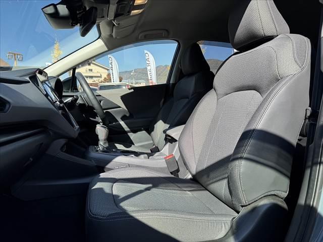 クロストレック リミテッド　禁煙車　車検整備付　４ＷＤ　ルーフレール　アイサイトセーフティ＋　Ｄオーディオ　全方位モニター　フルセグ　ＢＴ　ステリモ　パドルシフト　Ａライト　ＬＥＤヘッド　Ａレベライザー　ＥＴＣ　電動パーキング（17枚目）