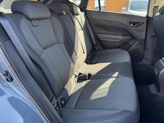 クロストレック リミテッド　禁煙車　車検整備付　４ＷＤ　ルーフレール　アイサイトセーフティ＋　Ｄオーディオ　全方位モニター　フルセグ　ＢＴ　ステリモ　パドルシフト　Ａライト　ＬＥＤヘッド　Ａレベライザー　ＥＴＣ　電動パーキング（20枚目）