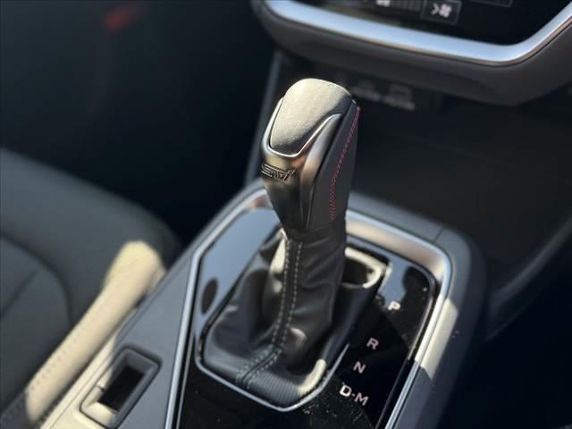 クロストレック リミテッド　禁煙車　車検整備付　４ＷＤ　ルーフレール　アイサイトセーフティ＋　Ｄオーディオ　全方位モニター　フルセグ　ＢＴ　ステリモ　パドルシフト　Ａライト　ＬＥＤヘッド　Ａレベライザー　ＥＴＣ　電動パーキング（29枚目）