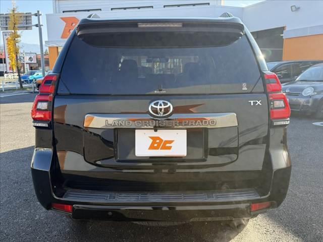ランドクルーザープラド TX Lパッケージ・ブラックエディション 禁煙車 後期 4WD ルーフレール 9型ナビ フルセグ Bカメラ セーフティセンス LEDヘッド Aライト フォグ スマートキー 純18インチAW 革シート Pシート 快適温熱シート ドラレコ(14枚目)