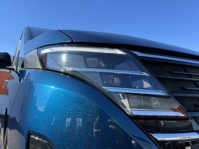 セレナ e-パワー ルキシオン 禁煙車 クリアビューPKG 12.3型ナビ 360度セーフティ 両電スラ インテリキー 合皮シート シートヒーター ステアヒーター 純16インチAW ETC2.0 インテリジェントルームミラー(33枚目)