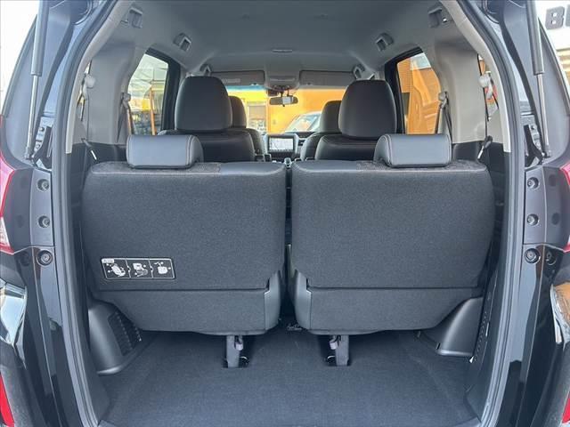フリードハイブリッド ハイブリッド・クロスターホンダセンシング　禁煙車　車検整備付　後期　９型ナビ　ホンダセンシング　フルセグ　バックカメラ　両電スラ　ＬＥＤヘッド　オートライト　スマートキー　純１５インチＡＷ　合皮コンビシート　ルーフレール　ＥＴＣ　ドラレコ（20枚目）