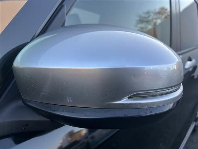 フリードハイブリッド ハイブリッド・クロスターホンダセンシング　禁煙車　車検整備付　後期　９型ナビ　ホンダセンシング　フルセグ　バックカメラ　両電スラ　ＬＥＤヘッド　オートライト　スマートキー　純１５インチＡＷ　合皮コンビシート　ルーフレール　ＥＴＣ　ドラレコ（32枚目）