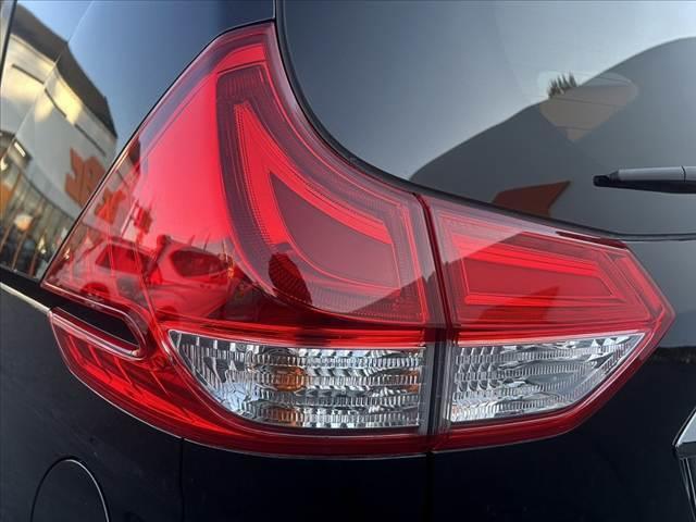 フリードハイブリッド ハイブリッド・クロスターホンダセンシング　禁煙車　車検整備付　後期　９型ナビ　ホンダセンシング　フルセグ　バックカメラ　両電スラ　ＬＥＤヘッド　オートライト　スマートキー　純１５インチＡＷ　合皮コンビシート　ルーフレール　ＥＴＣ　ドラレコ（35枚目）