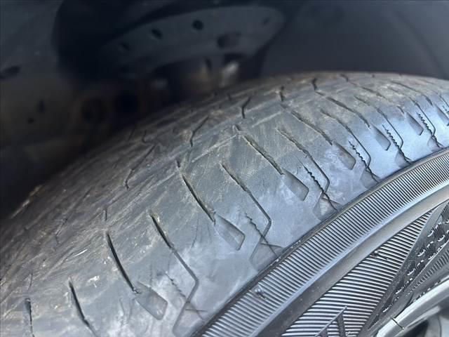 フリードハイブリッド ハイブリッド・クロスターホンダセンシング　禁煙車　車検整備付　後期　９型ナビ　ホンダセンシング　フルセグ　バックカメラ　両電スラ　ＬＥＤヘッド　オートライト　スマートキー　純１５インチＡＷ　合皮コンビシート　ルーフレール　ＥＴＣ　ドラレコ（38枚目）