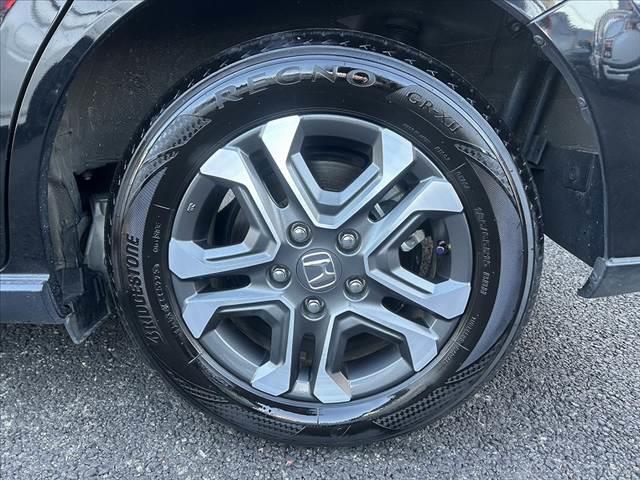 フリードハイブリッド ハイブリッド・クロスターホンダセンシング　禁煙車　車検整備付　後期　９型ナビ　ホンダセンシング　フルセグ　バックカメラ　両電スラ　ＬＥＤヘッド　オートライト　スマートキー　純１５インチＡＷ　合皮コンビシート　ルーフレール　ＥＴＣ　ドラレコ（41枚目）