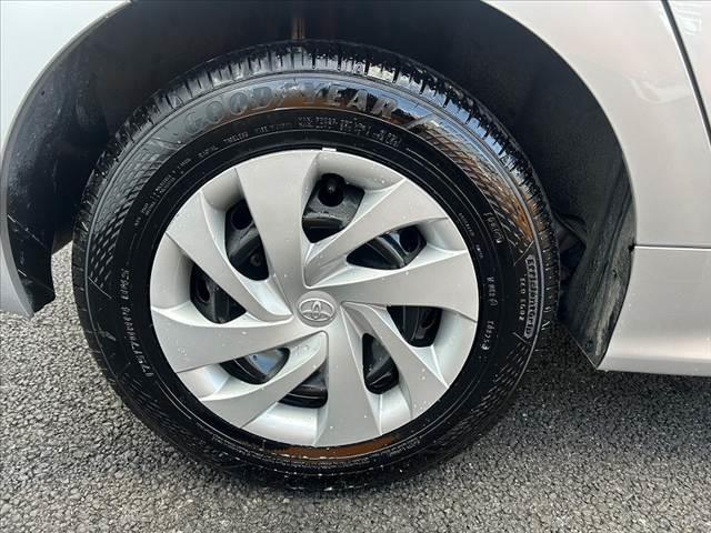 ヤリス Ｘ　禁煙車　車検整備付　純正ナビ　バックガイドモニター　クリアランスソナー　セーフティセンス　レーンキープ　パーキングサポート　スマートキー　ドラレコ　ステリモ　ＥＴＣ　ウレタン製ステア　バニティミラー（39枚目）