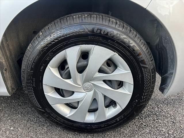 ヤリス Ｘ　禁煙車　車検整備付　純正ナビ　バックガイドモニター　クリアランスソナー　セーフティセンス　レーンキープ　パーキングサポート　スマートキー　ドラレコ　ステリモ　ＥＴＣ　ウレタン製ステア　バニティミラー（41枚目）