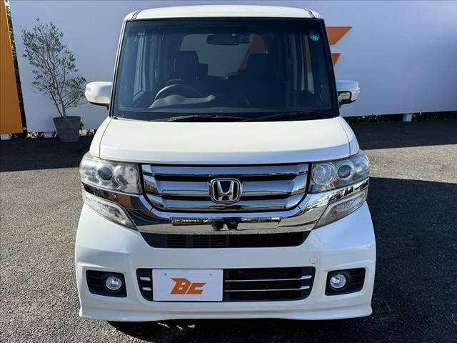 N-BOXカスタム G・Lパッケージ 禁煙車 車検整備付 後期 純ナビ フルセグ バックカメラ 電スラ HIDヘッド オートライト フォグ スマートキー Rサンシェード 純14インチAW ETC ドラレコ ステリモ イージークローザー(9枚目)