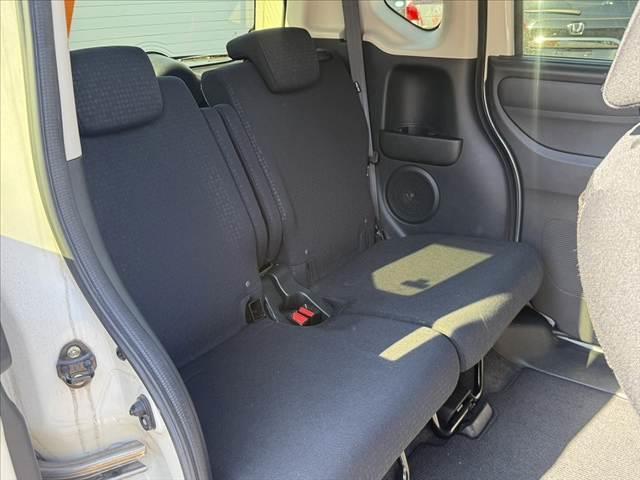 N-BOXカスタム G・Lパッケージ 禁煙車 車検整備付 後期 純ナビ フルセグ バックカメラ 電スラ HIDヘッド オートライト フォグ スマートキー Rサンシェード 純14インチAW ETC ドラレコ ステリモ イージークローザー(20枚目)