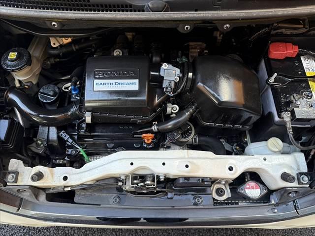 N-BOXカスタム G・Lパッケージ 禁煙車 車検整備付 後期 純ナビ フルセグ バックカメラ 電スラ HIDヘッド オートライト フォグ スマートキー Rサンシェード 純14インチAW ETC ドラレコ ステリモ イージークローザー(48枚目)