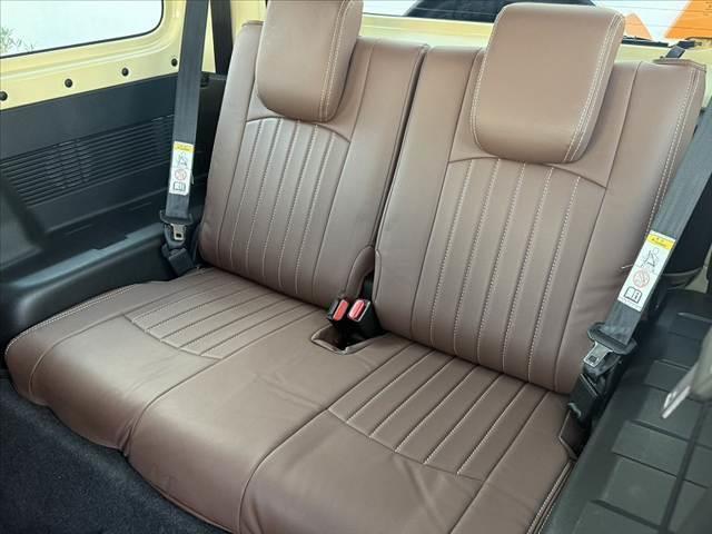 ジムニーシエラ ＪＣ　禁煙車　車検整備付　ダムドエアロ　車高調　１１型ＤＡ　セーフティサポート　バックカメラ　クルコン　ＬＥＤド　プッシュスタート　純１５インチＡＷ　オールテレインタイヤ　革巻ステ　シートヒーター（18枚目）