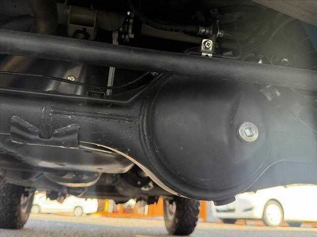 ジムニーシエラ ＪＣ　禁煙車　車検整備付　ダムドエアロ　車高調　１１型ＤＡ　セーフティサポート　バックカメラ　クルコン　ＬＥＤド　プッシュスタート　純１５インチＡＷ　オールテレインタイヤ　革巻ステ　シートヒーター（45枚目）
