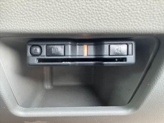 タント Ｌ　ＳＡＩＩＩ　禁煙車　車検整備付　スマアシ３　コーナーセンサー　オーディオ　ＥＴＣ　前後ドラレコ　ｅｃｏアイドル　リモコンキー　ハロゲンヘッド　レベライザー　Ａハイビーム　電格ミラー　ＳＲＳエアバック（7枚目）