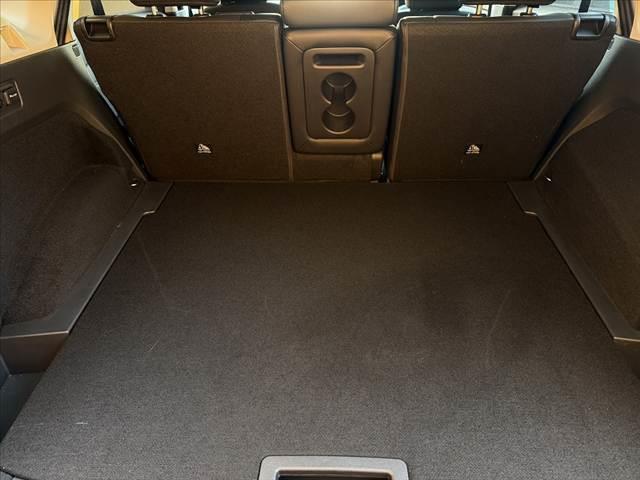 エクストレイル Ｇ　ｅ－４ＯＲＣＥ　禁煙車　４ＷＤ　２トーン　１２．３型ナビ　ルーフレール　プロパイロット　フルセグ　アラビュー　３６０度セーフティＡ　ＬＥＤヘッド　パワーバックドア　パワーシート　シートヒーター　純１９インチＡＷ（19枚目）