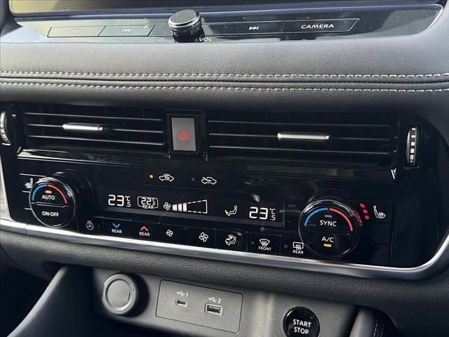 エクストレイル Ｇ　ｅ－４ＯＲＣＥ　禁煙車　４ＷＤ　２トーン　１２．３型ナビ　ルーフレール　プロパイロット　フルセグ　アラビュー　３６０度セーフティＡ　ＬＥＤヘッド　パワーバックドア　パワーシート　シートヒーター　純１９インチＡＷ（28枚目）