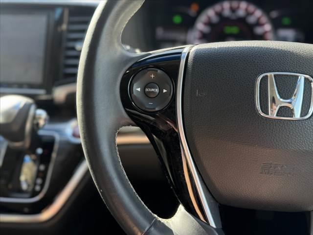 オデッセイ アブソルート・Ｘホンダセンシング　禁煙車　ホンダセンシング　８インチナビ　Ｂカメラ　フルセグＴＶ　フリップダウンモニター　ＬＥＤヘッド　純正１７ＡＷ　パワーシート　ＬＥＤルームランプ　カーテンエアバック　　パドルシフト（24枚目）