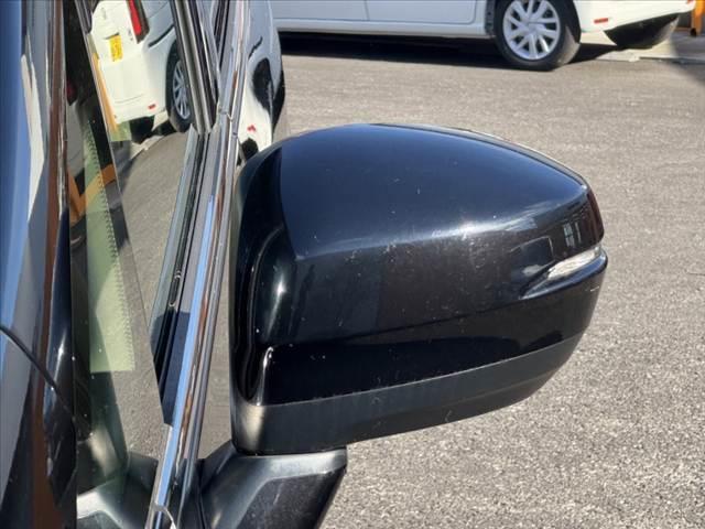 オデッセイ アブソルート・Ｘホンダセンシング　禁煙車　ホンダセンシング　８インチナビ　Ｂカメラ　フルセグＴＶ　フリップダウンモニター　ＬＥＤヘッド　純正１７ＡＷ　パワーシート　ＬＥＤルームランプ　カーテンエアバック　　パドルシフト（33枚目）