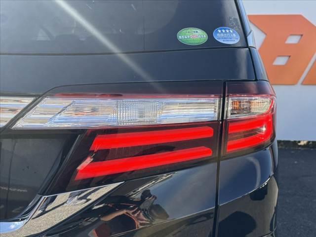 オデッセイ アブソルート・Ｘホンダセンシング　禁煙車　ホンダセンシング　８インチナビ　Ｂカメラ　フルセグＴＶ　フリップダウンモニター　ＬＥＤヘッド　純正１７ＡＷ　パワーシート　ＬＥＤルームランプ　カーテンエアバック　　パドルシフト（35枚目）