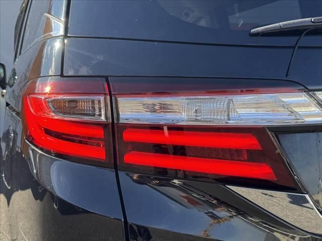 オデッセイ アブソルート・Ｘホンダセンシング　禁煙車　ホンダセンシング　８インチナビ　Ｂカメラ　フルセグＴＶ　フリップダウンモニター　ＬＥＤヘッド　純正１７ＡＷ　パワーシート　ＬＥＤルームランプ　カーテンエアバック　　パドルシフト（36枚目）