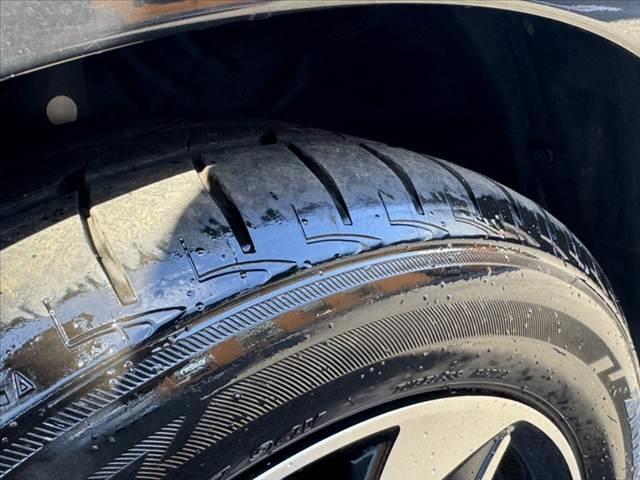 オデッセイ アブソルート・Ｘホンダセンシング　禁煙車　ホンダセンシング　８インチナビ　Ｂカメラ　フルセグＴＶ　フリップダウンモニター　ＬＥＤヘッド　純正１７ＡＷ　パワーシート　ＬＥＤルームランプ　カーテンエアバック　　パドルシフト（40枚目）