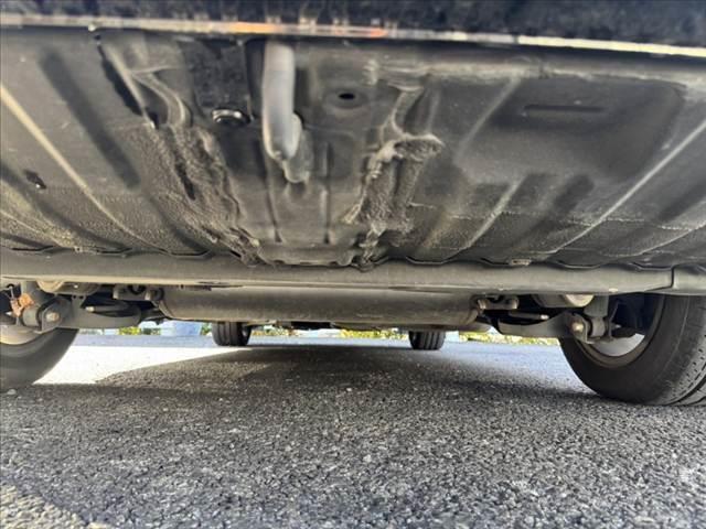 オデッセイ アブソルート・Ｘホンダセンシング　禁煙車　ホンダセンシング　８インチナビ　Ｂカメラ　フルセグＴＶ　フリップダウンモニター　ＬＥＤヘッド　純正１７ＡＷ　パワーシート　ＬＥＤルームランプ　カーテンエアバック　　パドルシフト（45枚目）