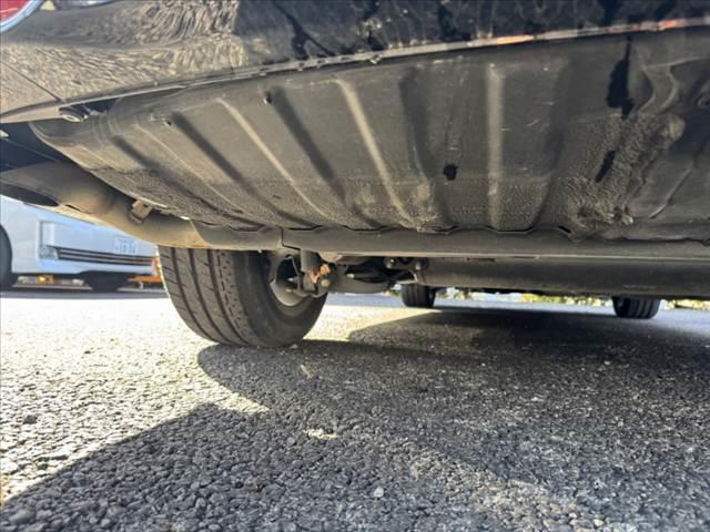 オデッセイ アブソルート・Ｘホンダセンシング　禁煙車　ホンダセンシング　８インチナビ　Ｂカメラ　フルセグＴＶ　フリップダウンモニター　ＬＥＤヘッド　純正１７ＡＷ　パワーシート　ＬＥＤルームランプ　カーテンエアバック　　パドルシフト（46枚目）