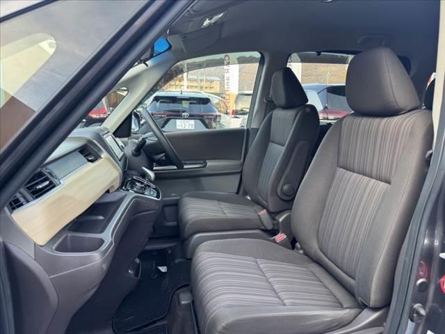 フリードハイブリッド ハイブリッド・Ｇホンダセンシング　禁煙車　ホンダセンシング　両電スラ　インターナビセット　Ｂカメラ　フルセグ　ＬＥＤヘッド　　シートヒーター　２列目キャプテンシート　ロールサンシェード　スマートキー　ＥＴＣ　ドラレコ　外１５ＡＷ（17枚目）