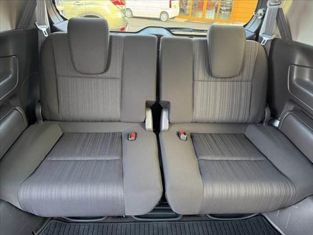 フリードハイブリッド ハイブリッド・Ｇホンダセンシング　禁煙車　ホンダセンシング　両電スラ　インターナビセット　Ｂカメラ　フルセグ　ＬＥＤヘッド　　シートヒーター　２列目キャプテンシート　ロールサンシェード　スマートキー　ＥＴＣ　ドラレコ　外１５ＡＷ（19枚目）