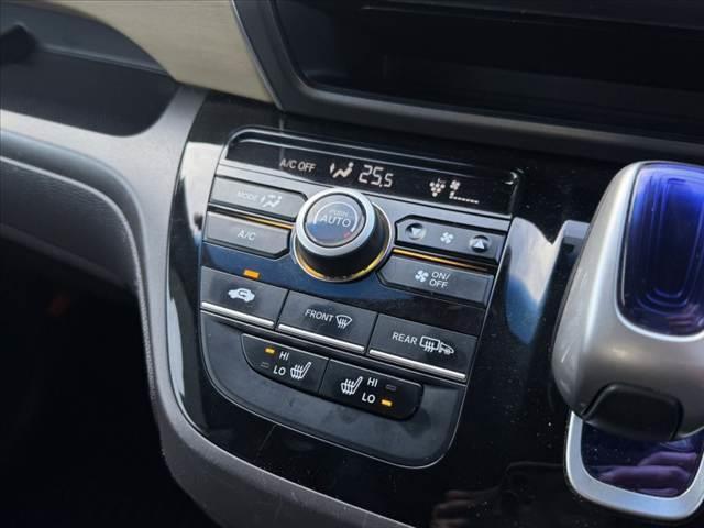 フリードハイブリッド ハイブリッド・Ｇホンダセンシング　禁煙車　ホンダセンシング　両電スラ　インターナビセット　Ｂカメラ　フルセグ　ＬＥＤヘッド　　シートヒーター　２列目キャプテンシート　ロールサンシェード　スマートキー　ＥＴＣ　ドラレコ　外１５ＡＷ（28枚目）