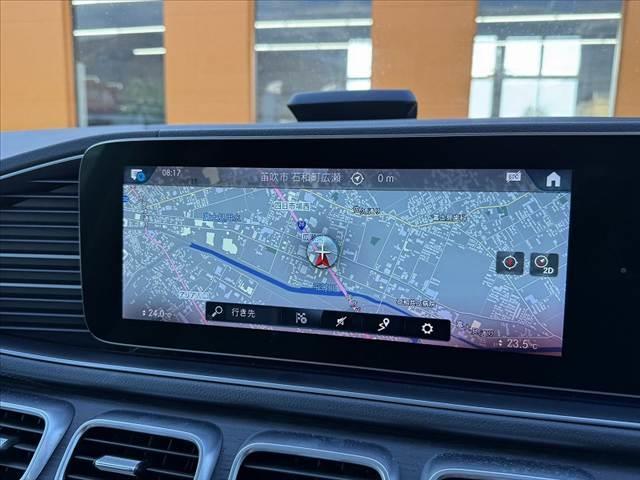 ＧＬＳ ＧＬＳ４００ｄ　４マチック　ＡＭＧライン　禁煙車　車検整備付　４ＷＤ　パノラミックスライディングルーフ　ベージュ革シート　レーダーセーフティＰＫＧ　ブルメスター　１２．３型ナビ　３６０度カメラ　Ｒモニター　ＬＥＤヘッド　パワーシート（4枚目）